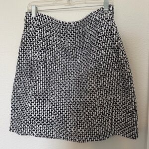 St. John Navy and White knit skirt
